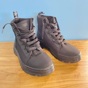 Dr AirWair Martens with Bouncing Soles Black Combs Women’s Poly Casual Boots: 9